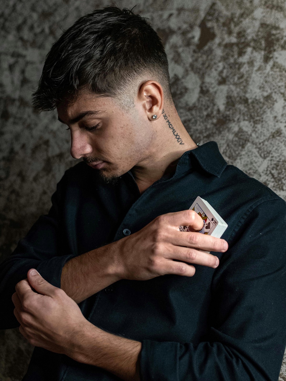 Daniel Motta — mosaico, magia e teatro